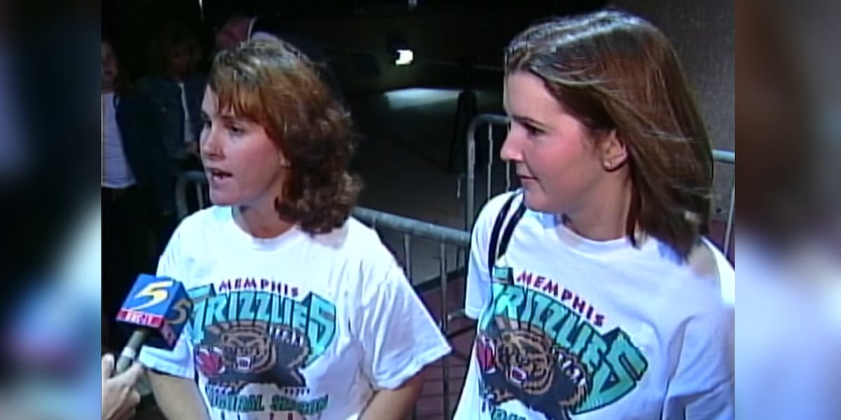 Grizzlies play first game in Memphis in 2001