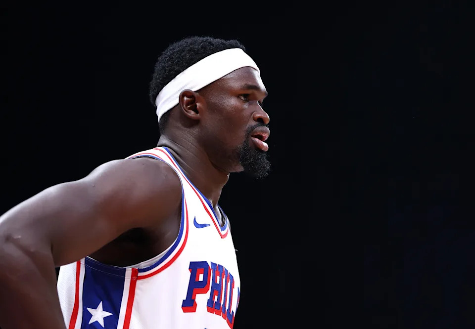 ABU DHABI, UNITED ARAB EMIRATES - OCTOBER 02: Adem Bona #30 of Philadelphia 76ers looks on during a preseason game between Philadelphia 76ers and New York Knicks on October 02, 2025 in Abu Dhabi, United Arab Emirates. (Photo by Francois Nel/Getty Images)