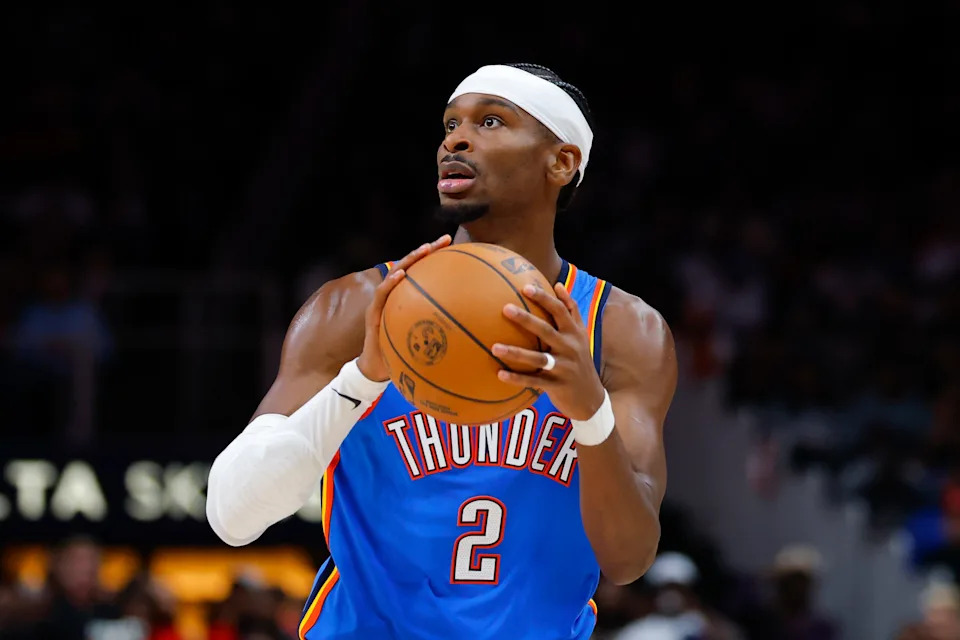 ATLANTA, GEORGIA - OCTOBER 25: Shai Gilgeous-Alexander #2 of the Oklahoma City Thunder sets up a shot during the third quarter against the Atlanta Hawks at State Farm Arena on October 25, 2025 in Atlanta, Georgia. NOTE TO USER: User expressly acknowledges and agrees that, by downloading and or using this photograph, User is consenting to the terms and conditions of the Getty Images License Agreement. (Photo by Todd Kirkland/Getty Images)