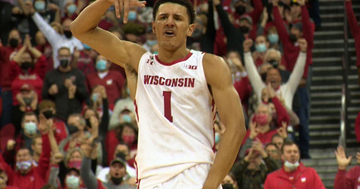 Former Badger Johnny Davis gets contract with Bucks | Shareable Stories