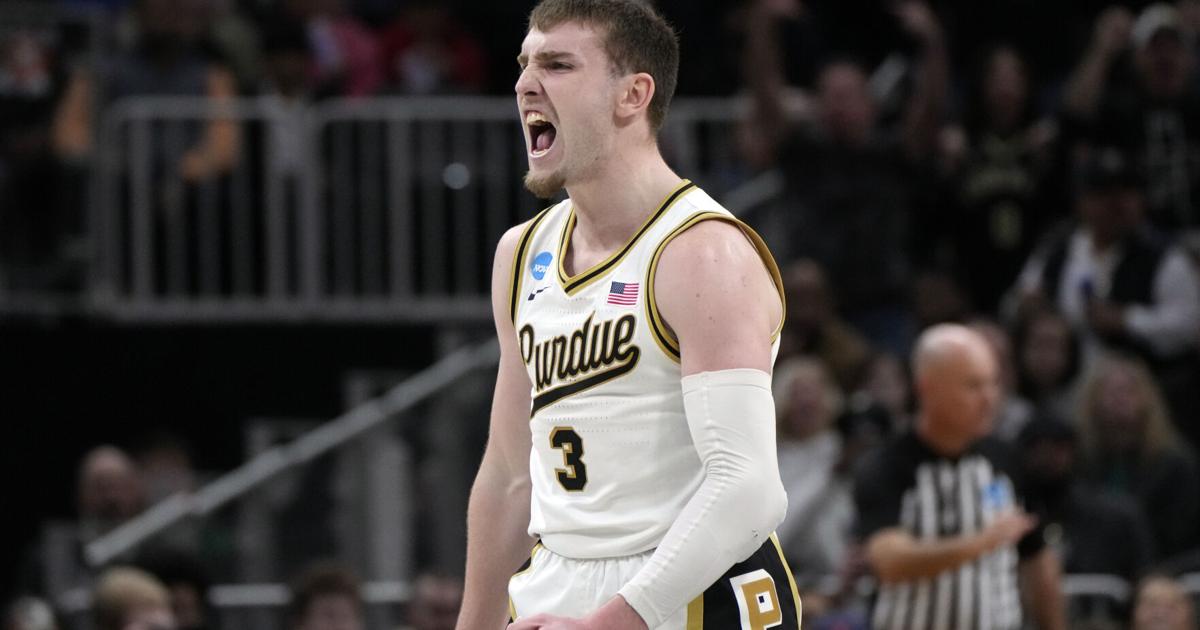 Smith, Kaufman-Renn Tabbed to CBS Sports All-America Teams | Sports