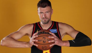 Ken Sugiura: For Hawks GM Onsi Saleh, a lot riding on Kristaps Porzingis' health - The Daily Gazette