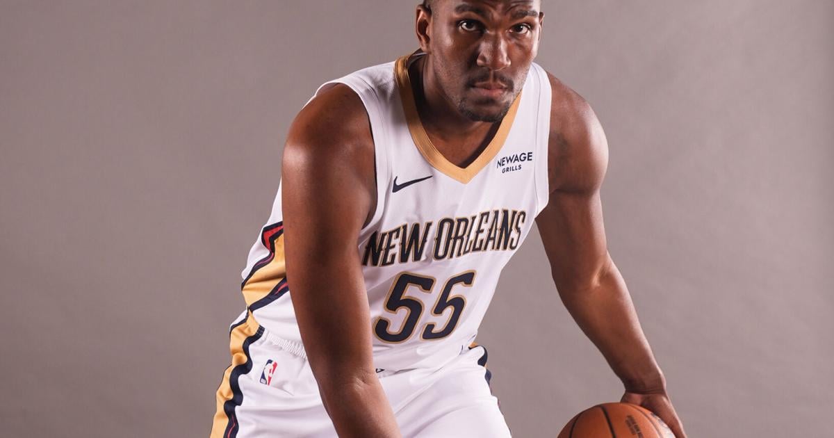 Pelicans' Kevon Looney expected to be sidelined 2-3 weeks with a left knee injury | National Sports