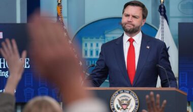 Vance dismisses bipartisan outrage; NBA memo targets fan behavior | Hot off the Wire - STLtoday.com