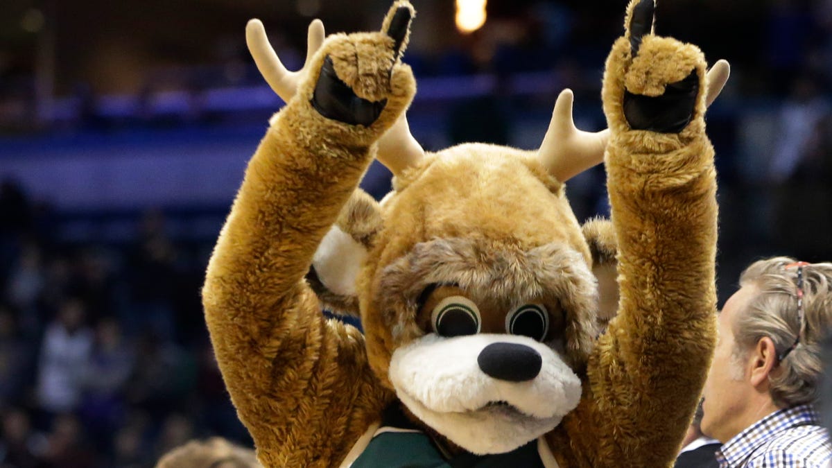2025-2026 Milwaukee Bucks NBA schedule: Dates, times