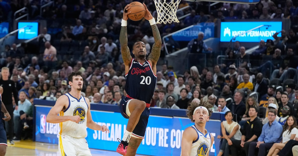 Clippers split pair of games, fall short to Warriors after beating Trail Blazers – Annenberg Media