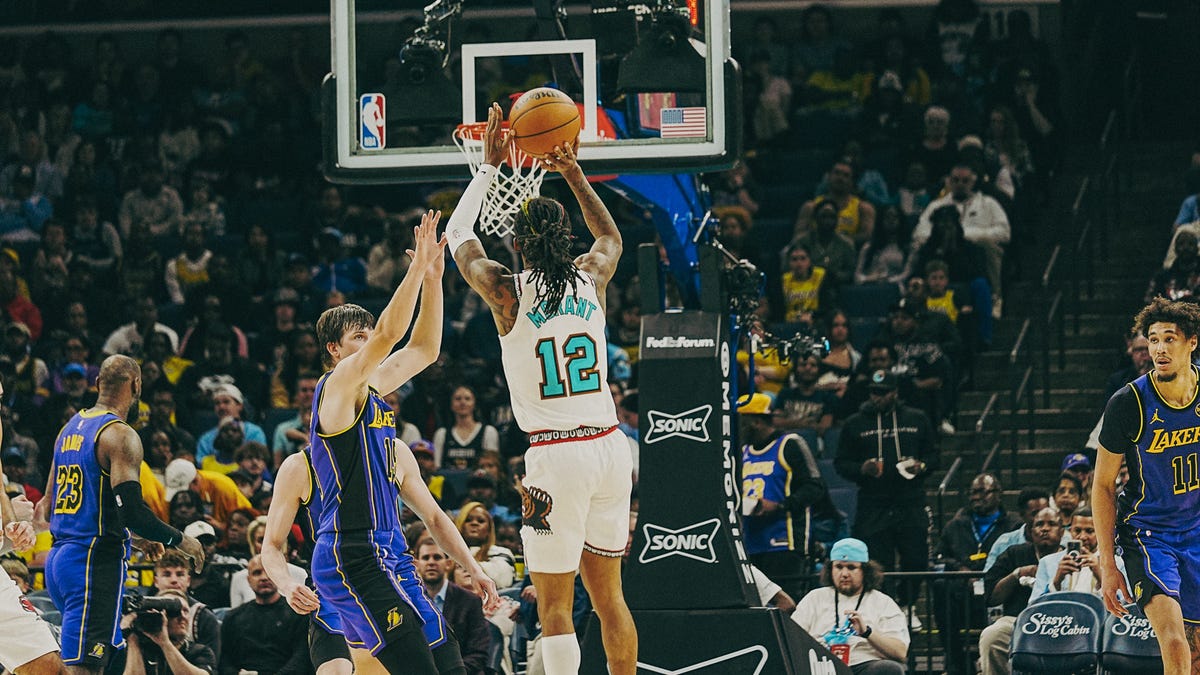 Grizzlies vs Lakers live score updates, highlights from NBA Cup