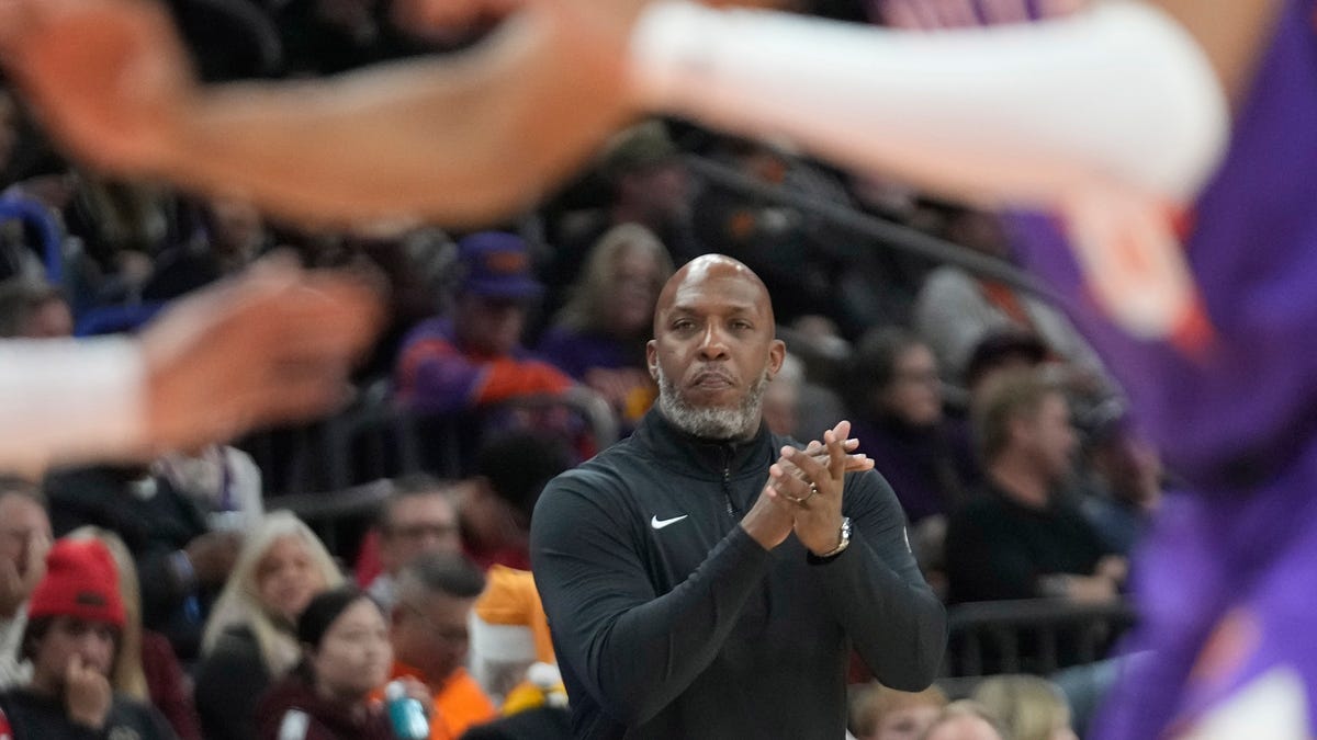 NBA's FBI gambling scandal reaches Suns' Western Conference rivals