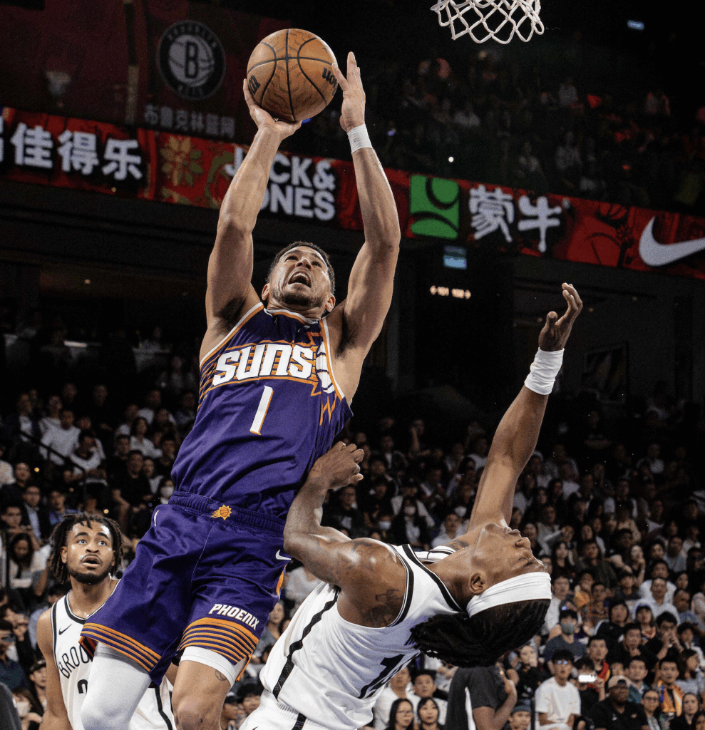 Packed crowd greets NBA return to China