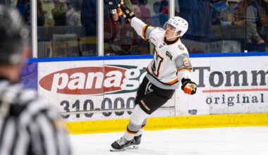 Clippers beat division leading Capitals for second time in school day game | NanaimoNewsNOW