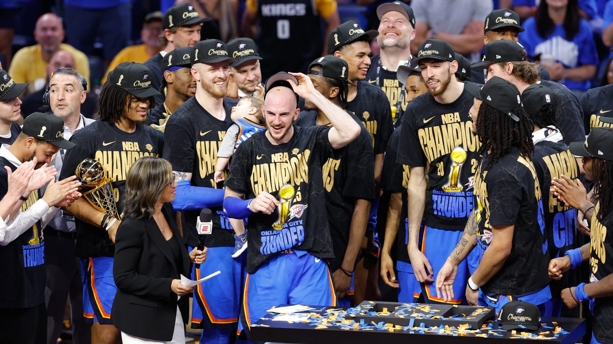 Alex Caruso ready to go back-to-back, win 3rd ring: 'It’s addicting'