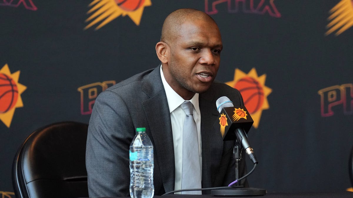 Former Suns GM James Jones embraces new NBA role