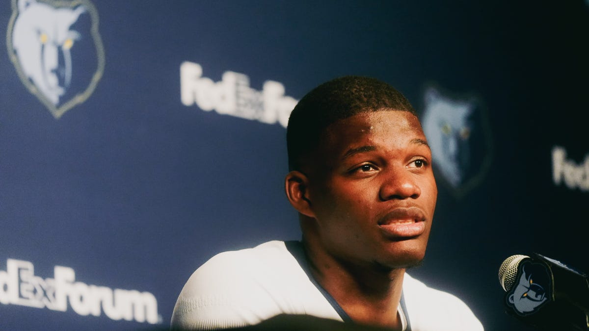 Rookie Cedric Coward standing out at Memphis Grizzlies training camp