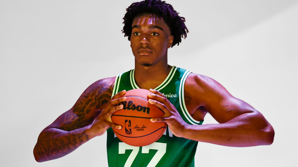 Boston two way big man Amari Williams on breakfast and perspective