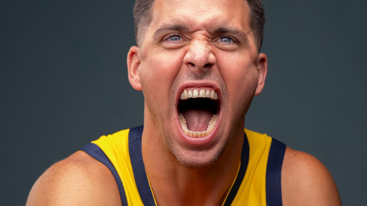 T.J. McConnell, Delon Wright out of preseason opener