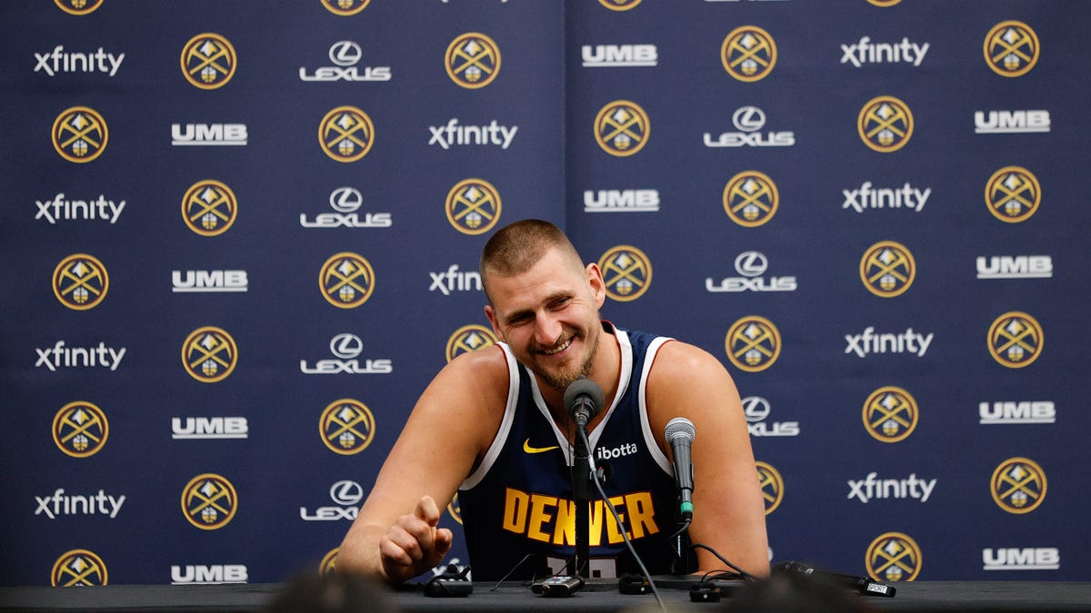 Nikola Jokić's palpable joy in Nuggets return shows how he feels about NBA title chances