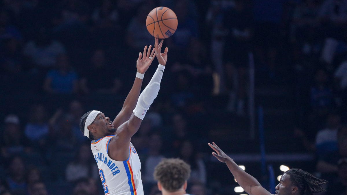Thunder fends off Hornets in Shai Gilgeous-Alexander's preseason debut