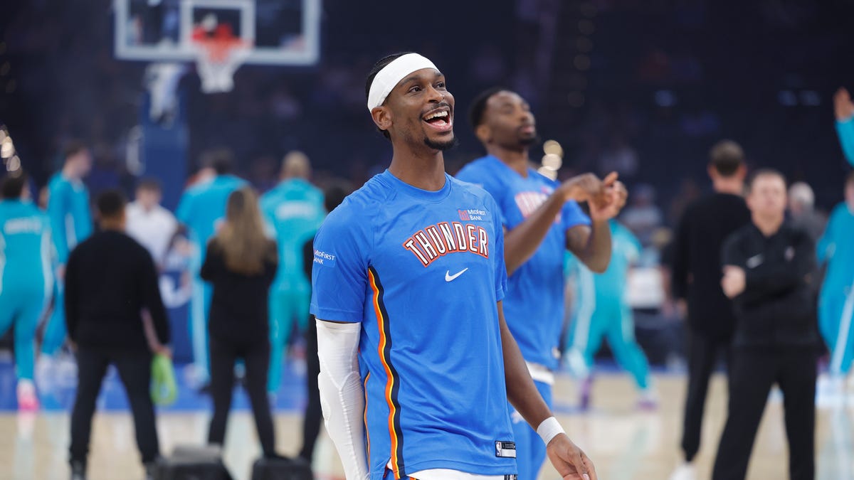 SGA, Chet Holmgren to play against Nuggets in preseason finale