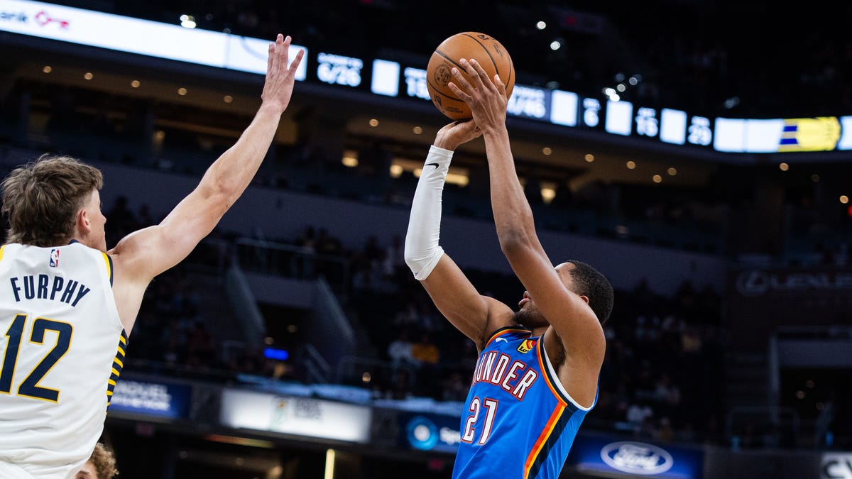 Best images from Thunder's 116-101 preseason loss to Pacers