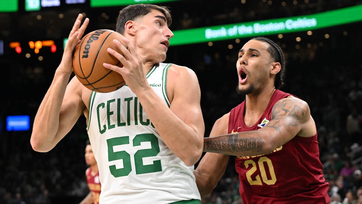 Celtics demolish Cleveland Cavaliers 138-107 in preseason play