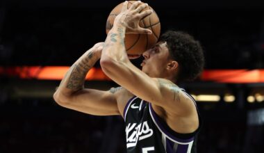 Nique Clifford offers takeaways after two preseason games