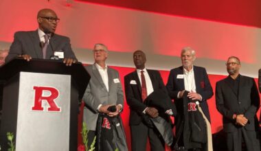 1976 Final Four team hailed as 'shining example'