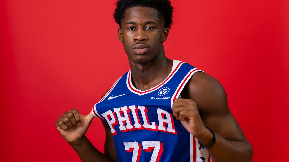 Sixers rookie VJ Edgecombe talks NBA defense, shot progression