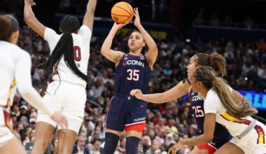 Preseason top 25 in Coaches, AP