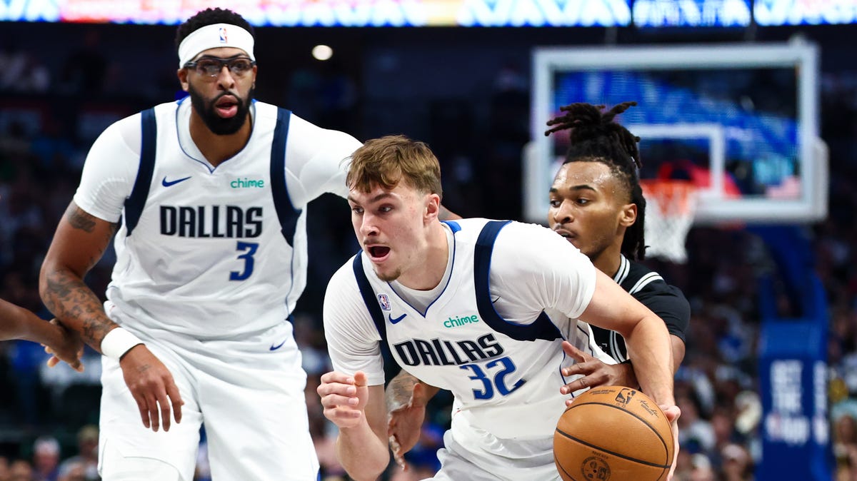 Cooper Flagg stats in NBA debut for Dallas Mavericks