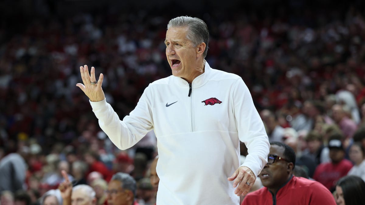 Arkansas basketball vs Memphis TV channel today, time, streaming info