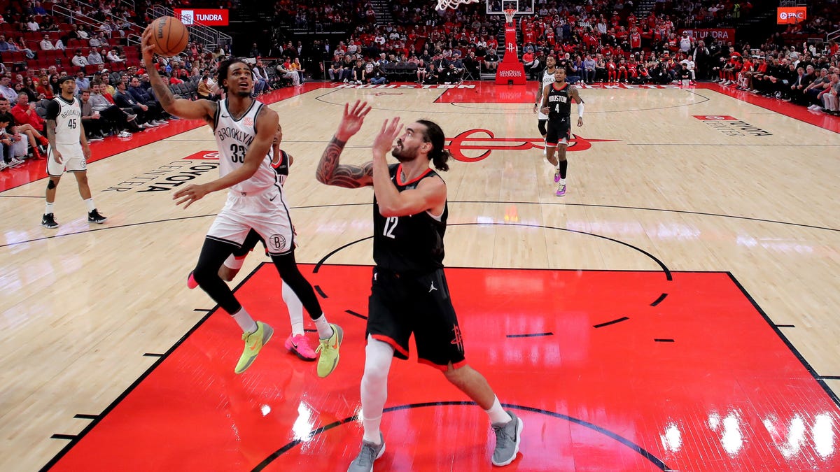 How to watch, injuries, starting lineups