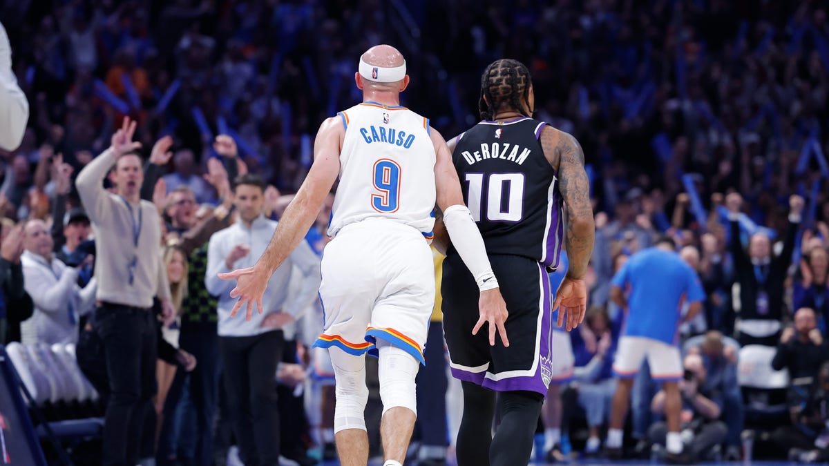 Best images from Thunder's 107-101 win over Kings