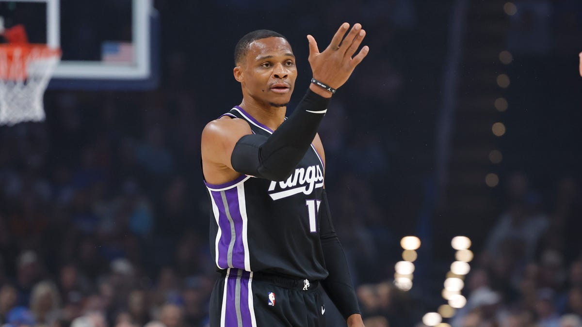 In penultimate visit to OKC, Russell Westbrook shown love from crowd