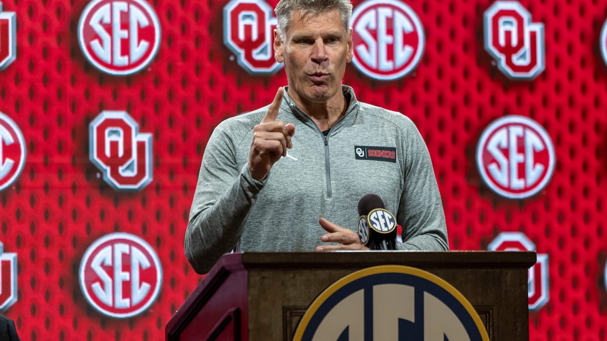 Porter Moser hopes OU fans can create Thunder atmosphere