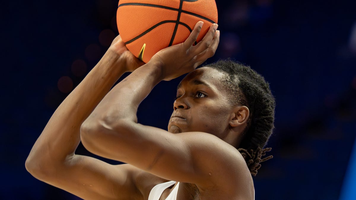 Kentucky-Georgetown score, UK basketball game time, exhibition channel