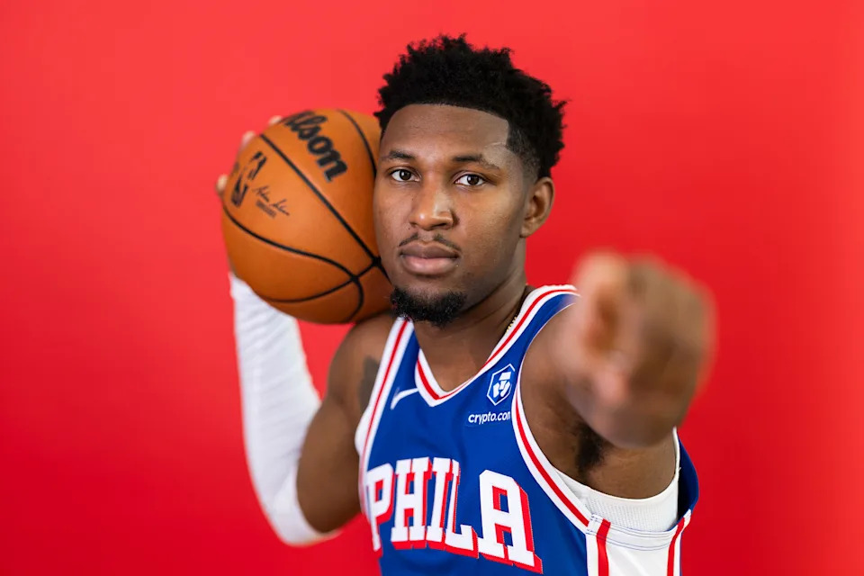 CAMDEN, NEW JERSEY - SEPTEMBER 26: Justin Edwards #11 of the Philadelphia 76ers poses for a portrait during media day at 76ers Training Complex on September 26, 2025 in Camden, New Jersey. (Photo by Emilee Chinn/Getty Images)