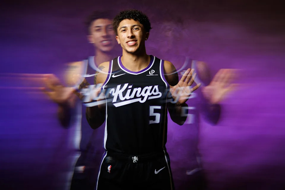 Sep 29, 2025; Sacramento, CA, USA; Sacramento Kings guard Nique Clifford (5) during media day at Golden 1 Center. Mandatory Credit: Sergio Estrada-Imagn ImagesCredit: Sergio Estrada-Imagn Images