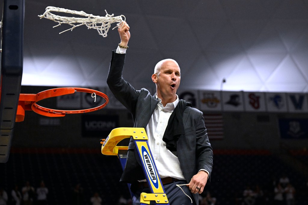 Dan Hurley's new book dives into self-improvement journey