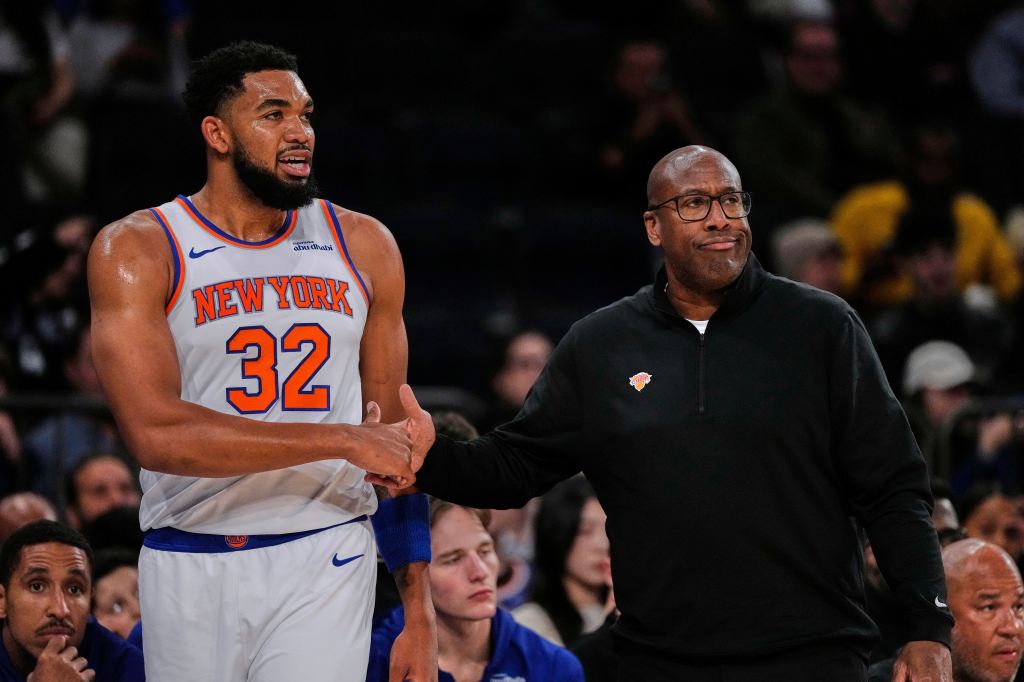 Mike Brown building Knicks’ offense on trust, not makes
