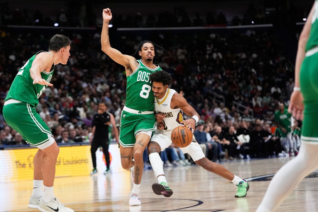 Two newcomers lead way as Celtics blow out Pelicans for first win