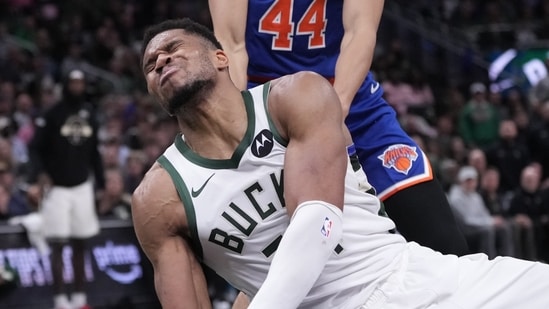 Milwaukee Bucks' Giannis Antetokounmpo vs New York Knicks' on Tuesday, Oct. 28, 2025, in Milwaukee. (AP Photo/Morry Gash)(AP)