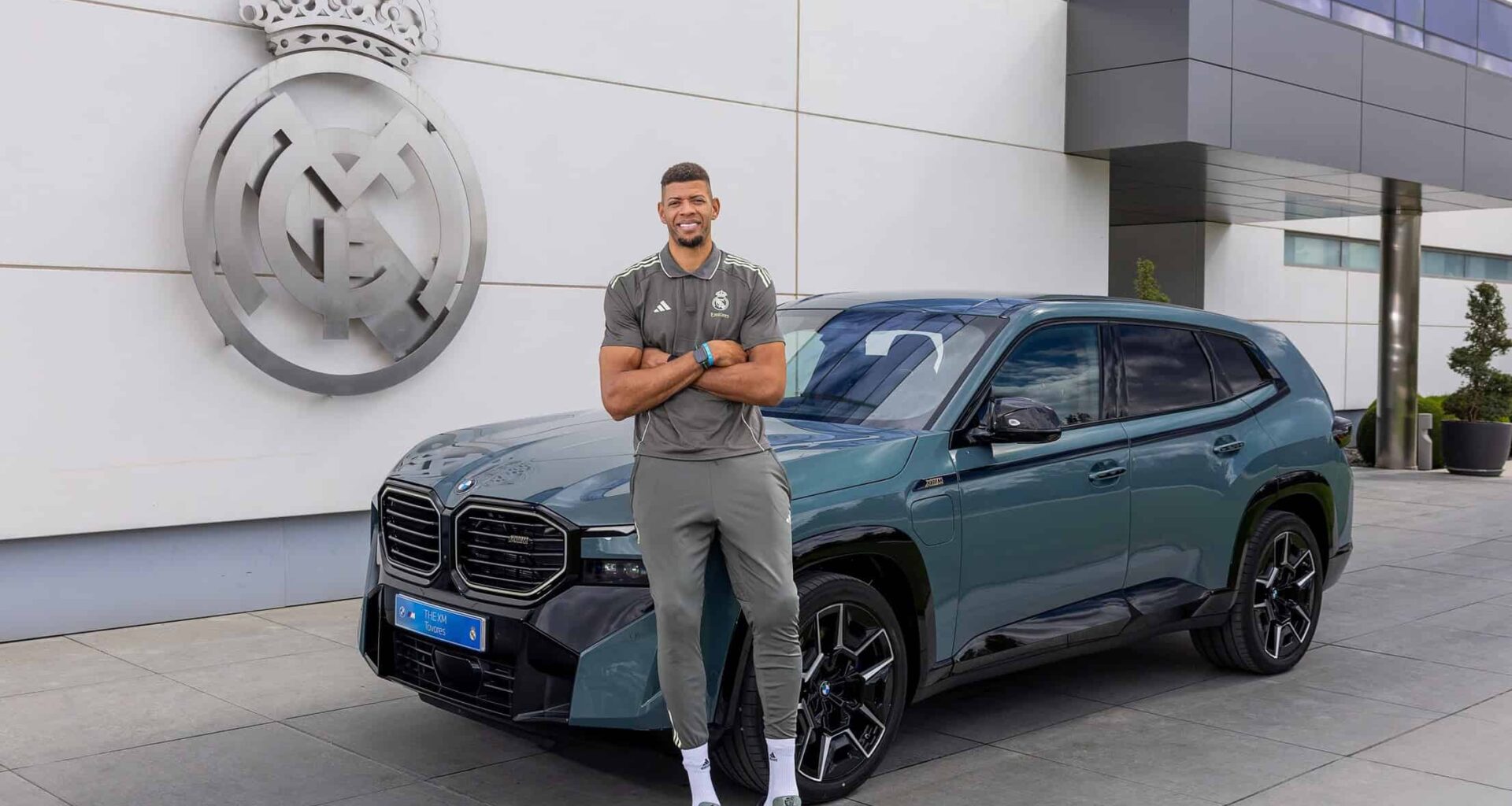 BMW FLEET FOR REAL MADRID BASKETBALL TEAM 49