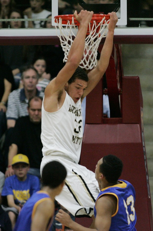 Mitty's Aaron Gordon dunks in the first quarter during the CCS Open Division boys basketball finals at Santa Clara University in Santa Clara, Calif. on Saturday, March 2, 2013. The Archbishop Mitty Monarchs played the Serra Padres. (Jim Gensheimer/Staff)