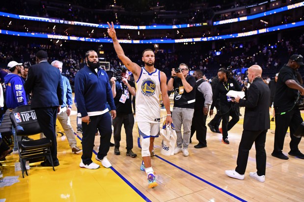 Golden State Warriors' Stephen Curry (30) gestures to the crowd after defeating the Denver Nuggets during their NBA game at Chase Center in San Francisco, Calif., on Thursday, Oct. 23, 2025. The Golden State Warriors defeated the Denver Nuggets in overtime 137-131. (Jose Carlos Fajardo/Bay Area News Group)