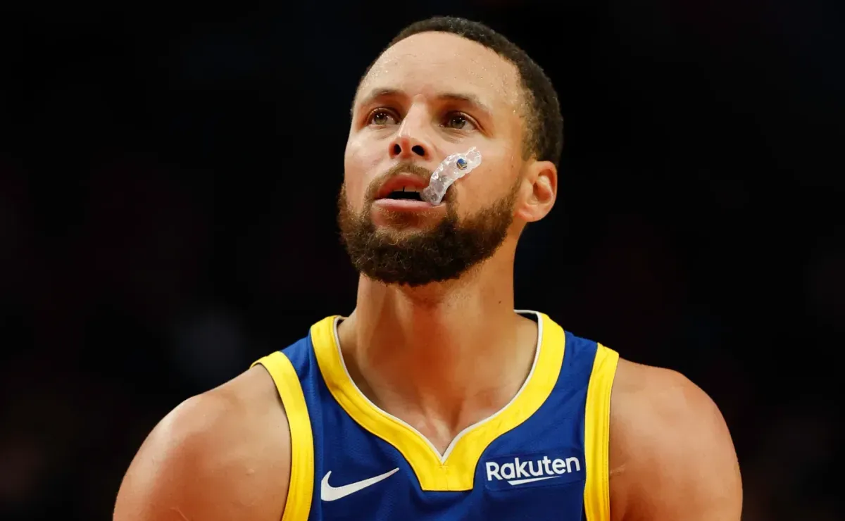 Warriors waive multiple Stephen Curry teammates before season opener vs Lakers