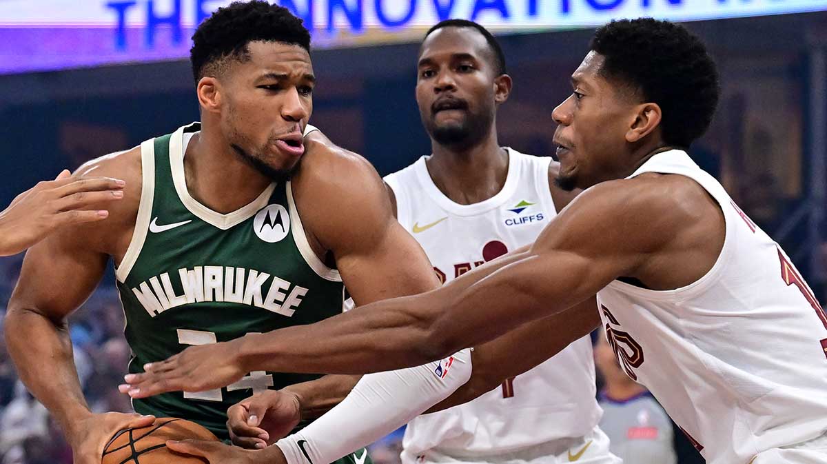 Milwaukee Bucks forward Giannis Antetokounmpo (34) drives to the basket against Cleveland Cavaliers guard De'Andre Hunter (12) during the first quarter at Rocket Arena.