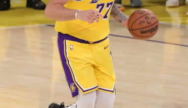 Lakers Hold Media Day - Canyon News