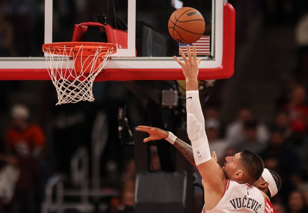 Chicago Bulls center Nikola Vučević (9) makes a layup in the third quarter during a game against the Atlanta Hawks, Monday, Oct. 27, 2025, at the United Center in Chicago. (Dominic Di Palermo/Chicago Tribune)