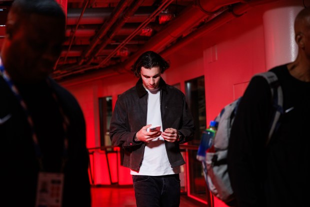 Chicago Bulls guard Josh Giddey walks to the locker room before playing the Minnesota Timberwolves in the preseason at the United Center Thursday Oct. 16, 2025, in Chicago. (Armando L. Sanchez/Chicago Tribune)
