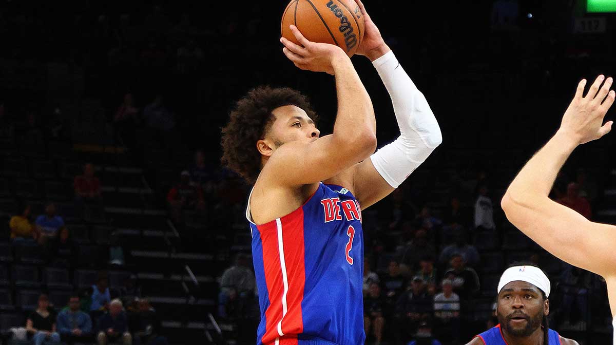 Detroit Pistons guard Cade Cunningham (2) shoots during the first quarter against the Memphis Grizzlies at FedExForum. 